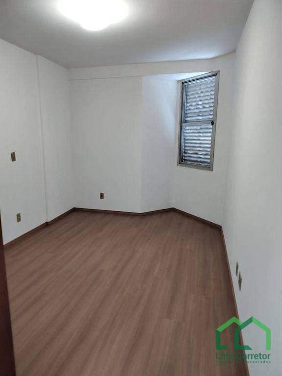 Apartamento à venda e aluguel com 2 quartos, 65m² - Foto 12