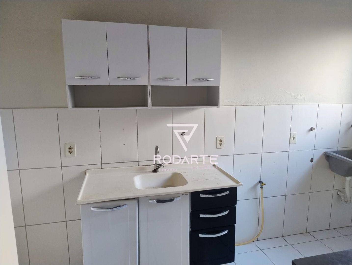 Apartamento à venda com 2 quartos, 50m² - Foto 2