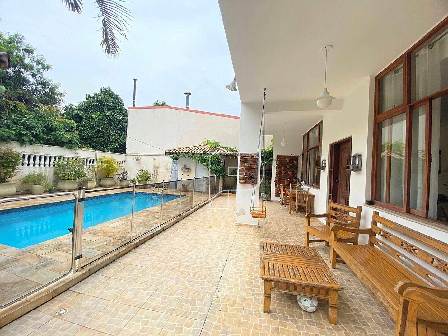 Casa de Condomínio à venda com 4 quartos, 302m² - Foto 11