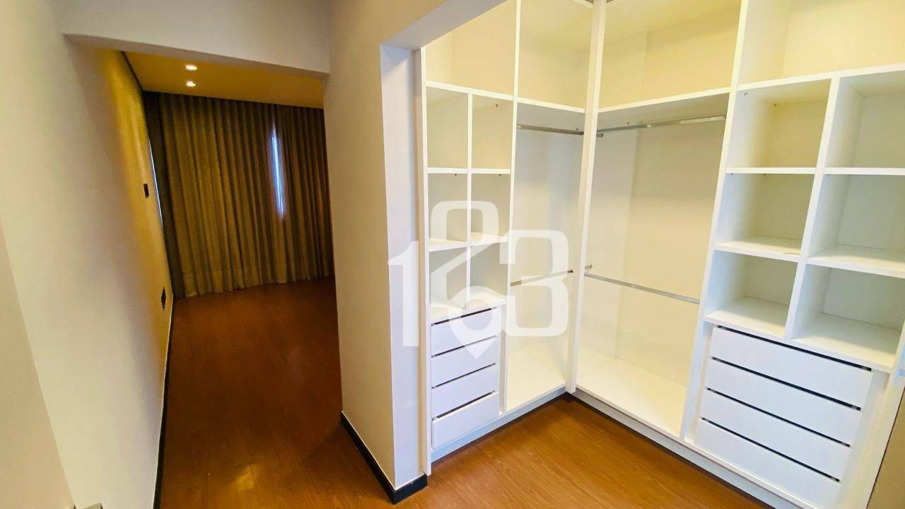 Casa de Condomínio à venda e aluguel com 3 quartos, 261m² - Foto 17