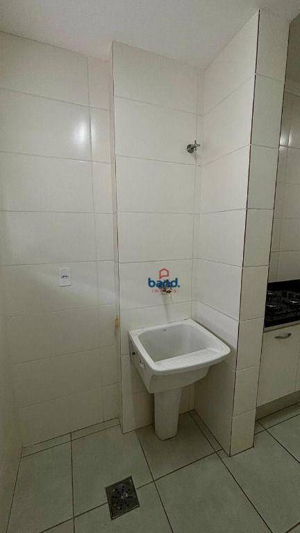 Apartamento à venda com 2 quartos, 58m² - Foto 8