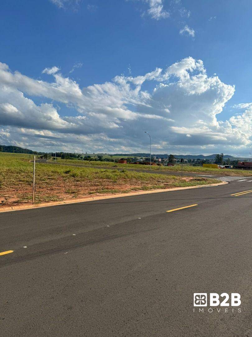 Loteamento e Condomínio, 431 m² - Foto 1