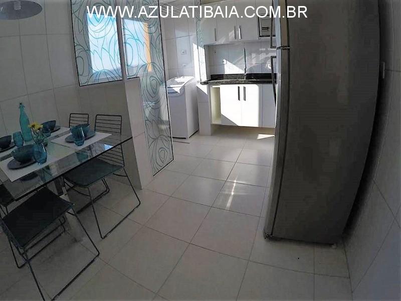 Apartamento à venda com 2 quartos, 67m² - Foto 11