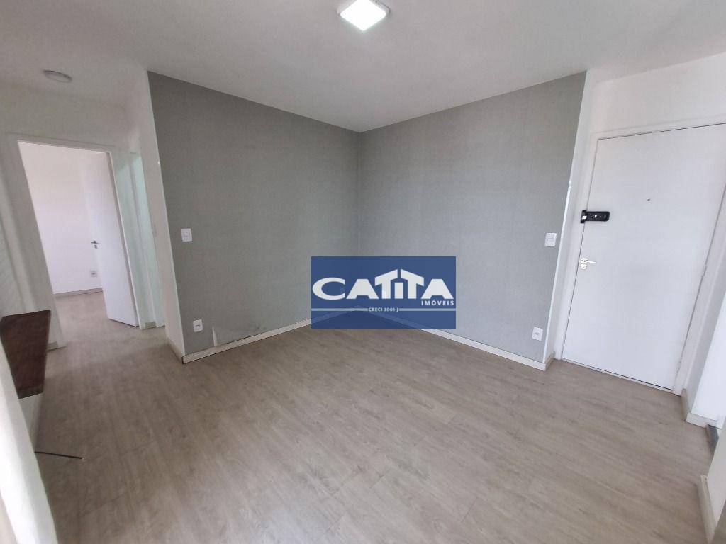 Apartamento para alugar com 2 quartos, 45m² - Foto 4