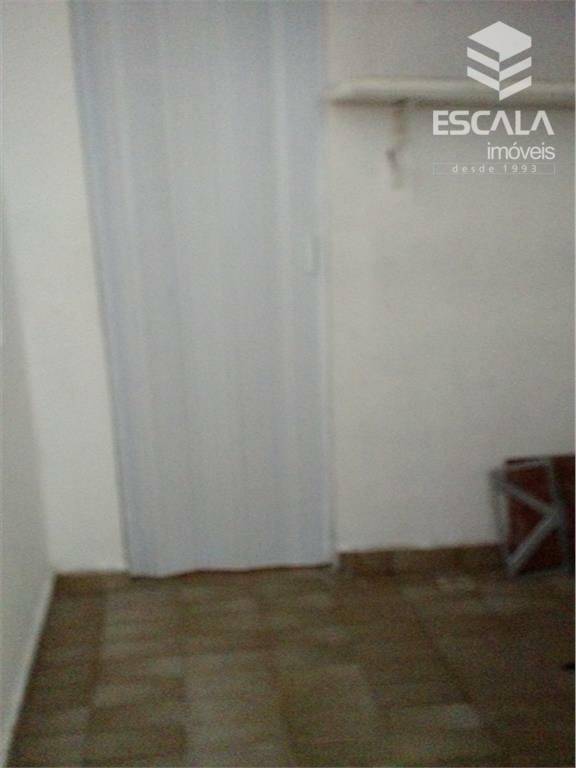 Apartamento para alugar com 2 quartos, 70m² - Foto 9