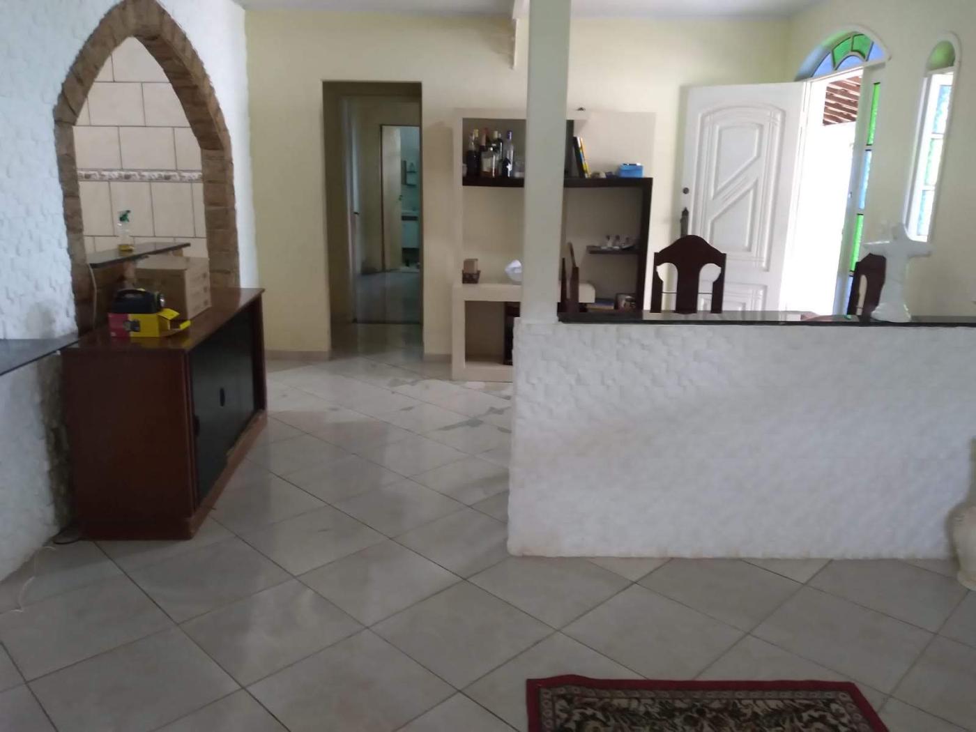 Casa à venda com 3 quartos, 360m² - Foto 4