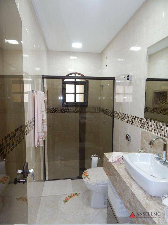 Sobrado, 3 quartos, 340 m² - Foto 42