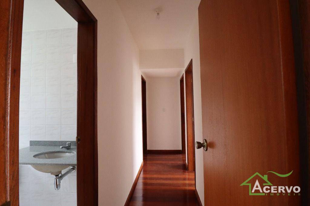 Apartamento à venda com 3 quartos, 154m² - Foto 18