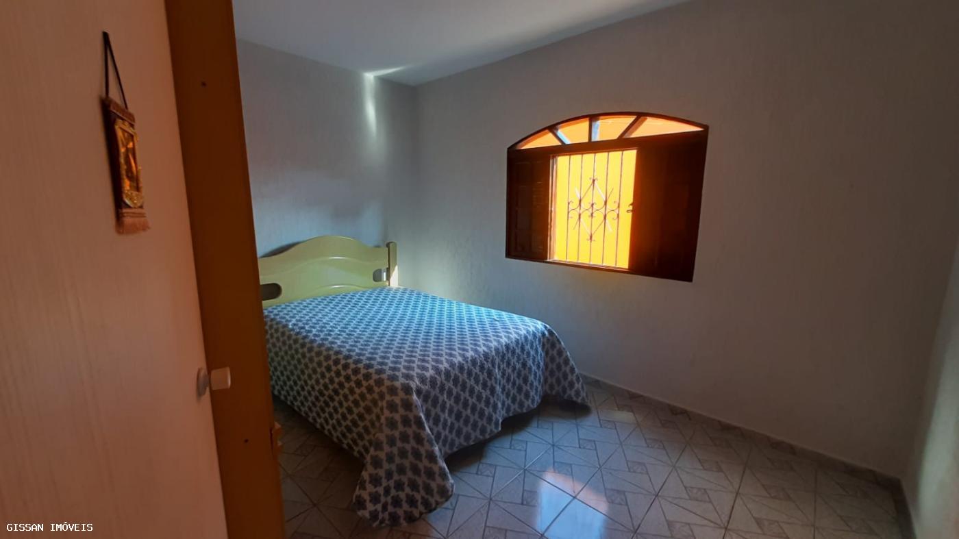 Casa à venda com 2 quartos, 130m² - Foto 22