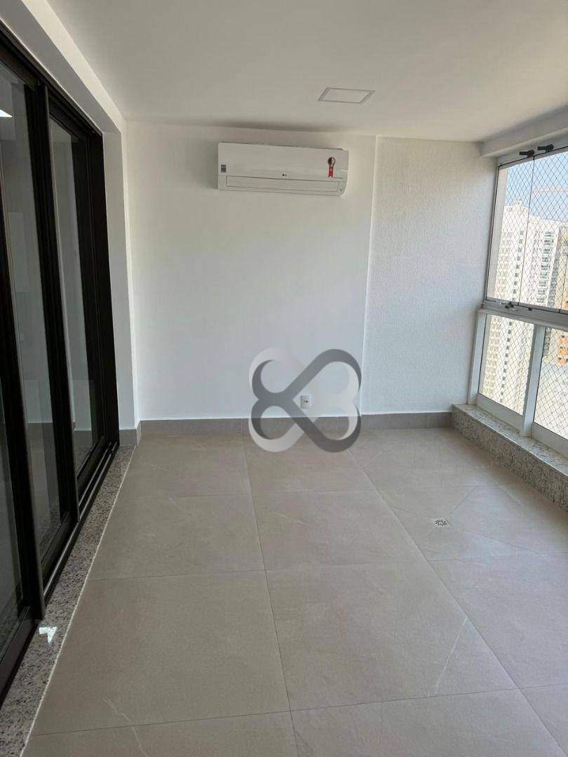 Apartamento para alugar com 3 quartos, 167m² - Foto 11