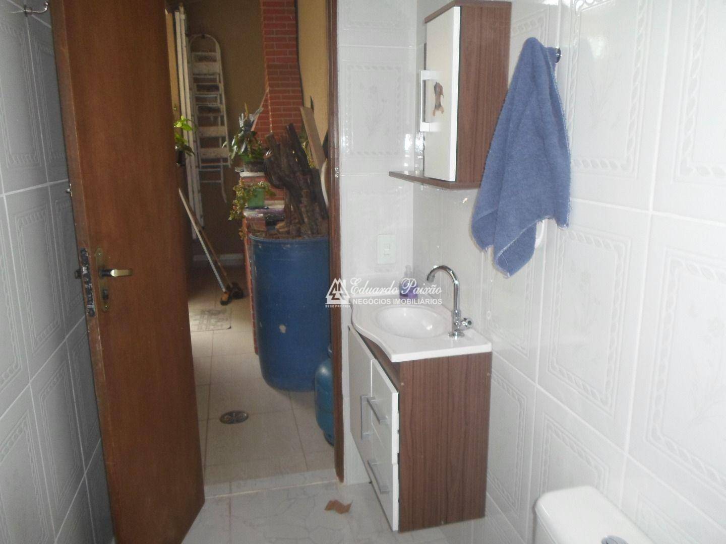 Sobrado à venda com 3 quartos, 240m² - Foto 34