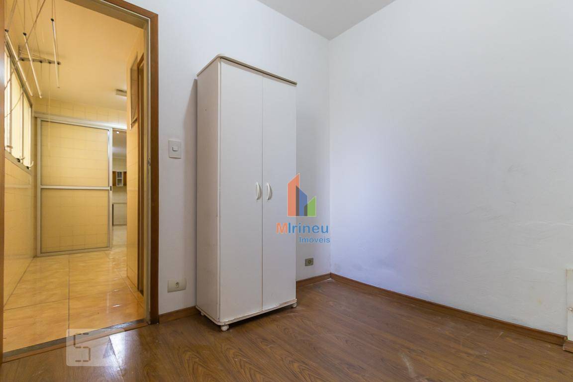 Apartamento à venda com 4 quartos, 135m² - Foto 25