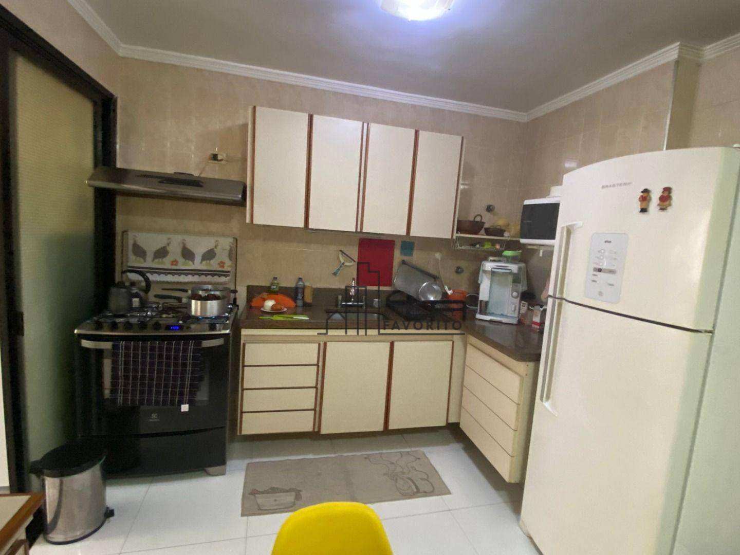 Apartamento à venda com 3 quartos, 165m² - Foto 19