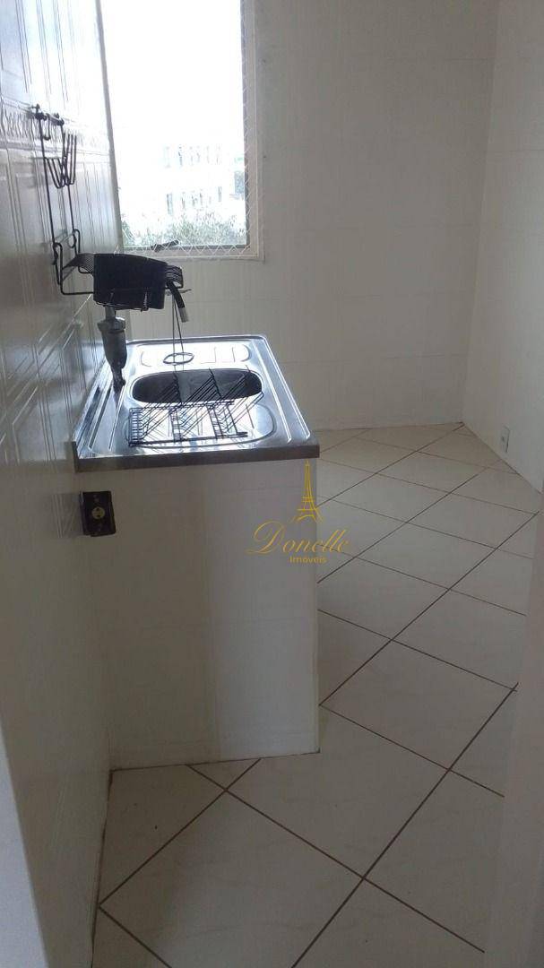 Apartamento para alugar com 2 quartos, 56m² - Foto 5