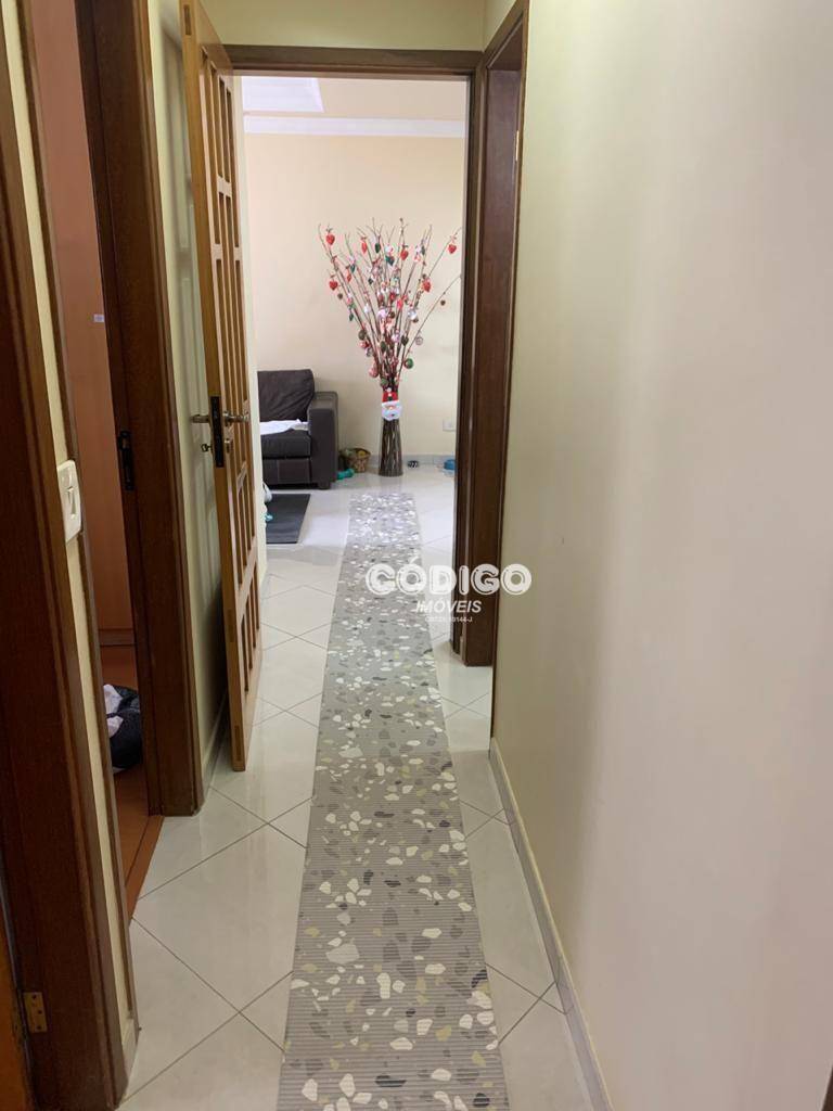 Apartamento à venda com 3 quartos, 81m² - Foto 9