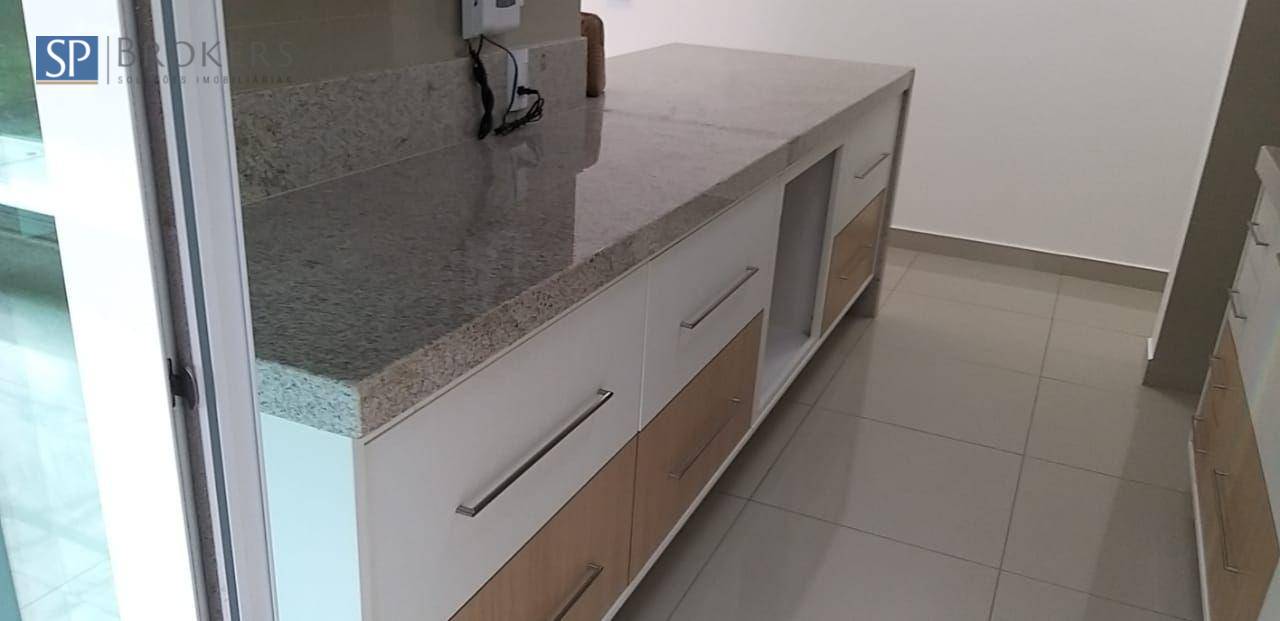 Apartamento para alugar com 3 quartos, 112m² - Foto 18