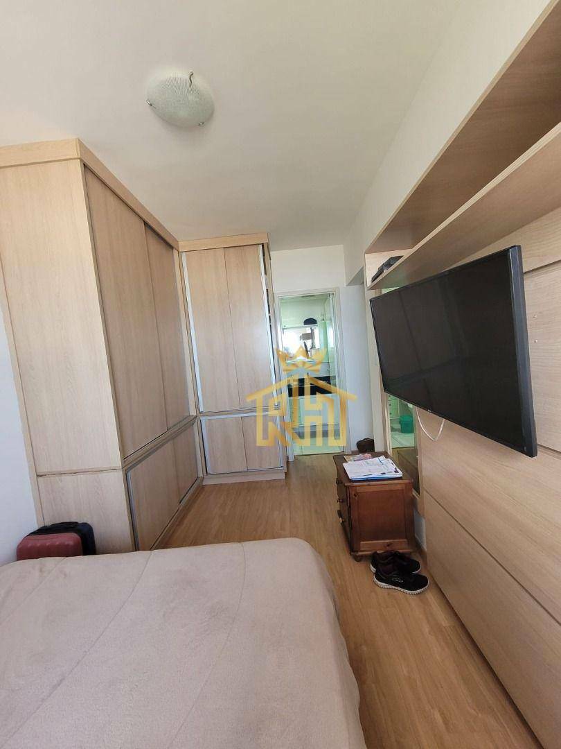 Apartamento à venda com 2 quartos, 77m² - Foto 11