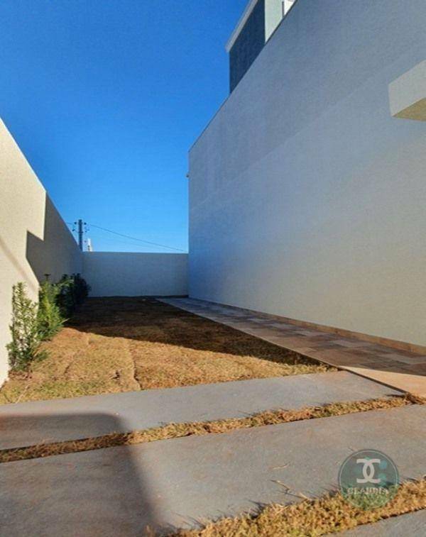 Sobrado à venda com 3 quartos, 92m² - Foto 2