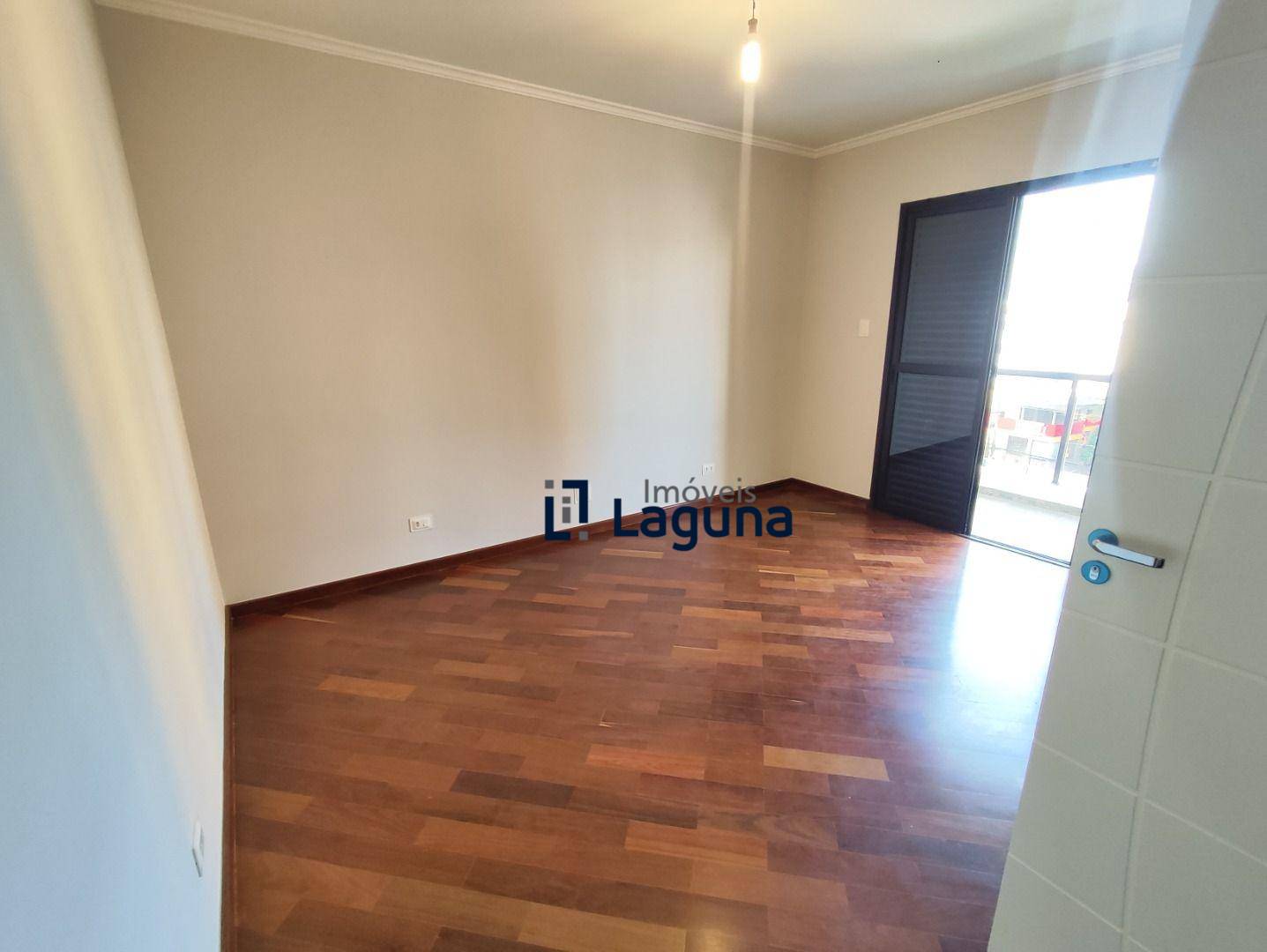 Apartamento à venda e aluguel com 3 quartos, 160m² - Foto 28