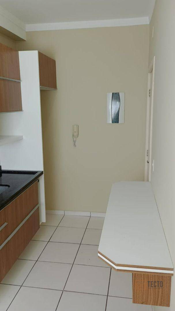 Apartamento à venda com 1 quarto, 50m² - Foto 4