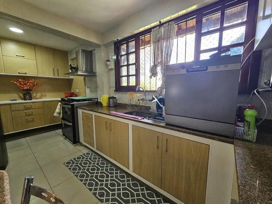 Casa de Condomínio à venda com 5 quartos, 261m² - Foto 14