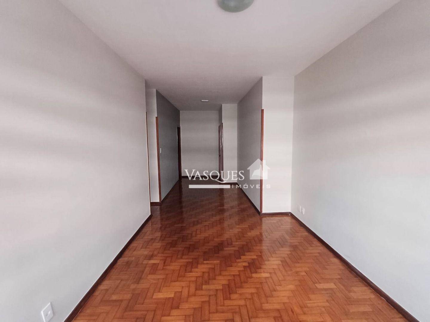 Apartamento à venda com 2 quartos, 79m² - Foto 4