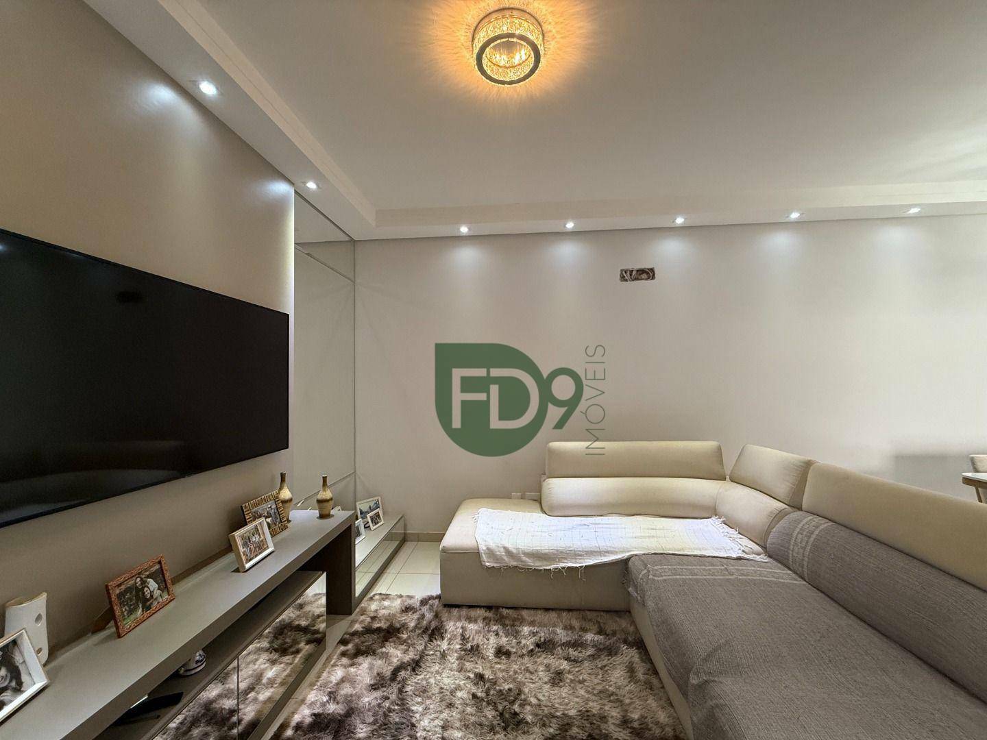 Casa à venda com 3 quartos, 225m² - Foto 13