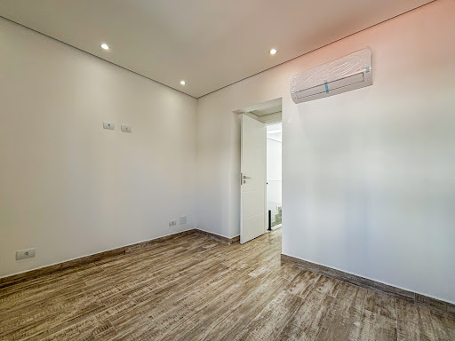 Sobrado à venda com 4 quartos, 160m² - Foto 13