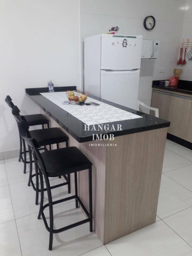 Apartamento à venda com 2 quartos, 52m² - Foto 18