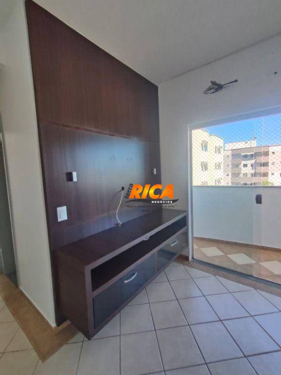 Apartamento para alugar com 2 quartos, 67m² - Foto 5