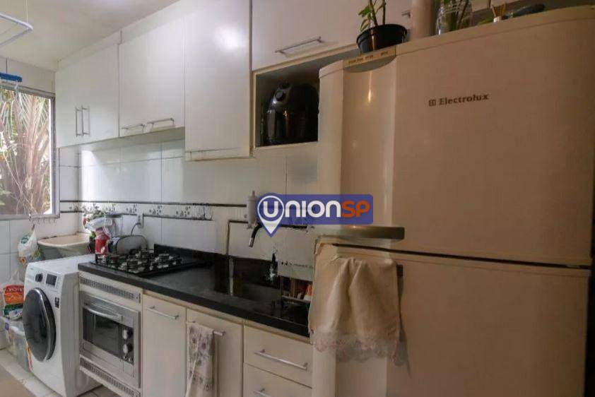 Apartamento à venda com 2 quartos, 45m² - Foto 13