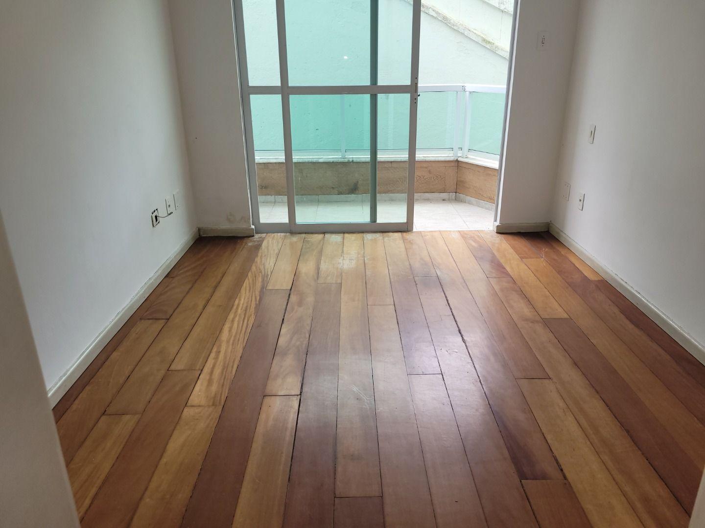 Apartamento à venda com 2 quartos, 72m² - Foto 5