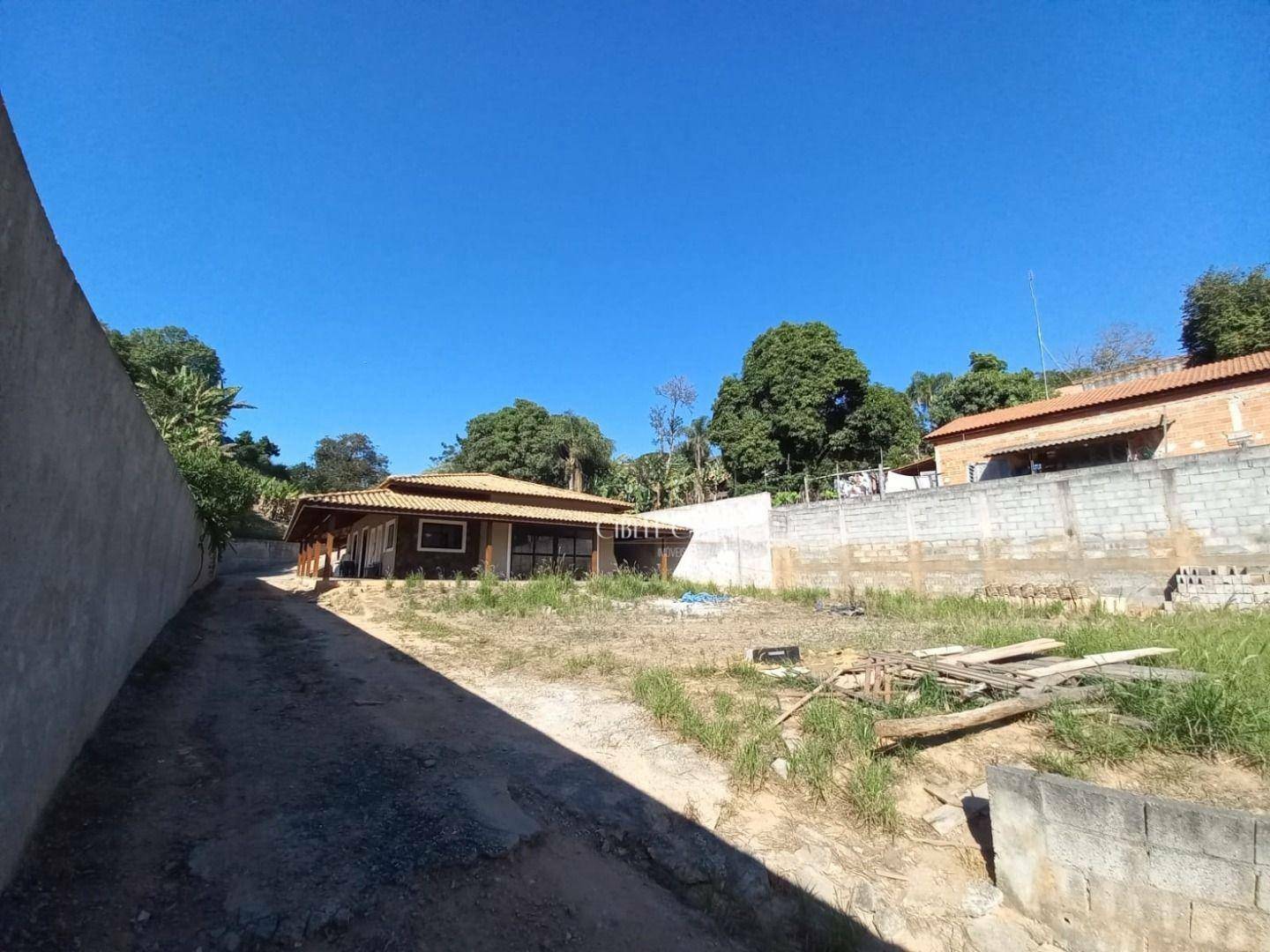 Chácara à venda com 3 quartos, 336m² - Foto 4