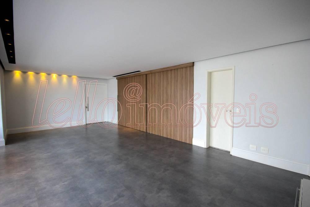 Apartamento para alugar com 3 quartos, 147m² - Foto 3