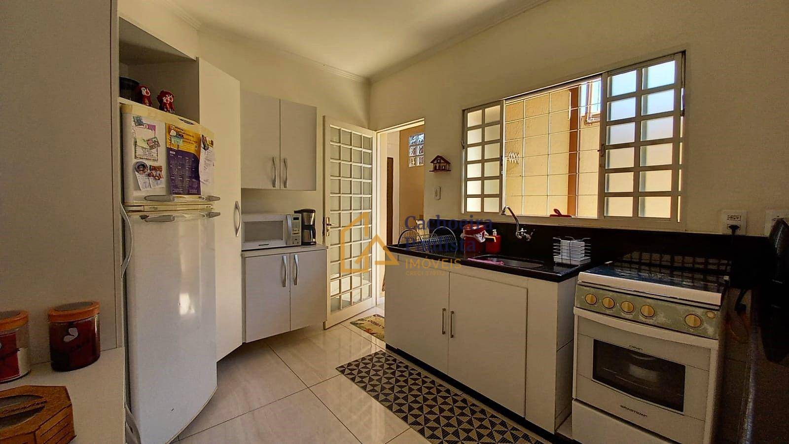 Casa à venda com 4 quartos, 234m² - Foto 20