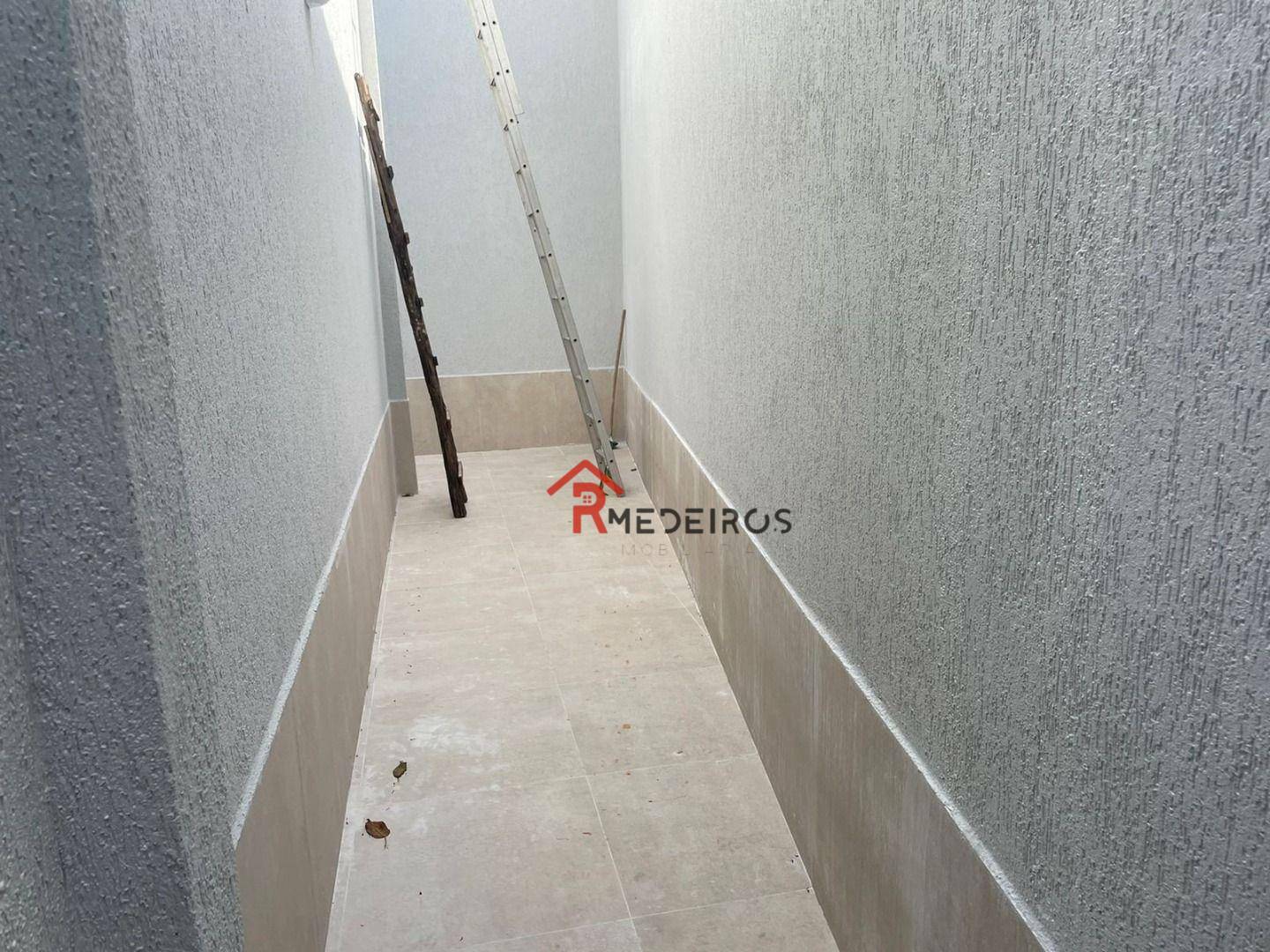 Casa à venda com 2 quartos, 80M2 - Foto 13