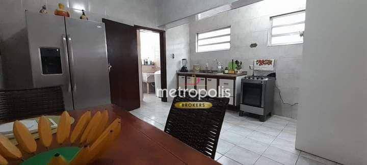 Sobrado à venda com 2 quartos, 250m² - Foto 7