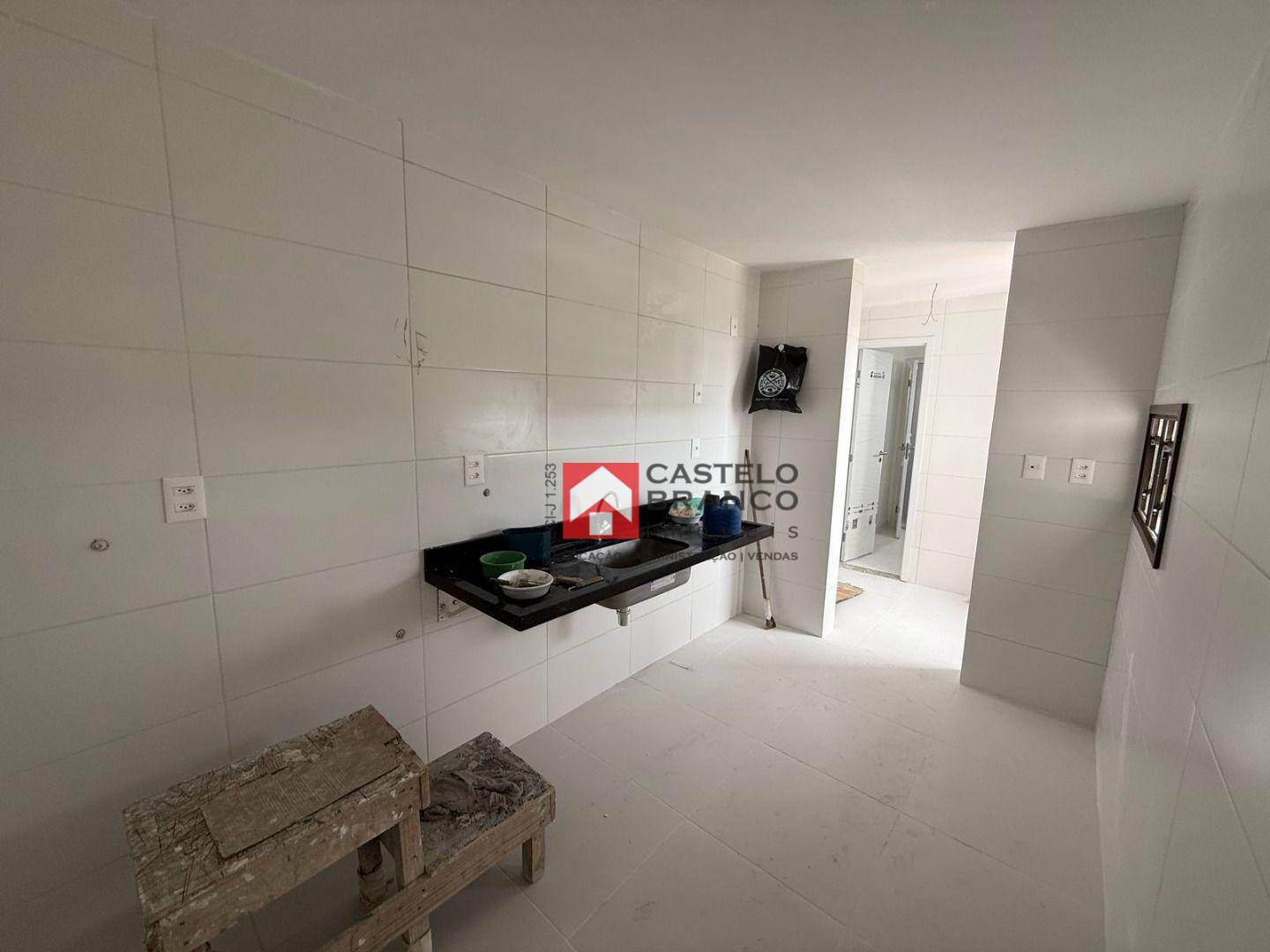 Apartamento à venda com 3 quartos, 114m² - Foto 13