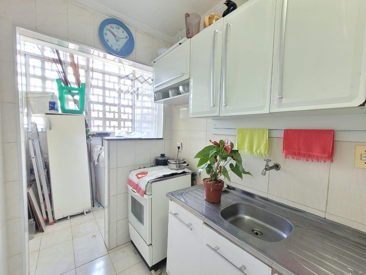 Apartamento à venda com 1 quarto, 40m² - Foto 6