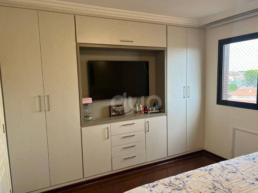 Apartamento à venda com 3 quartos, 227m² - Foto 23