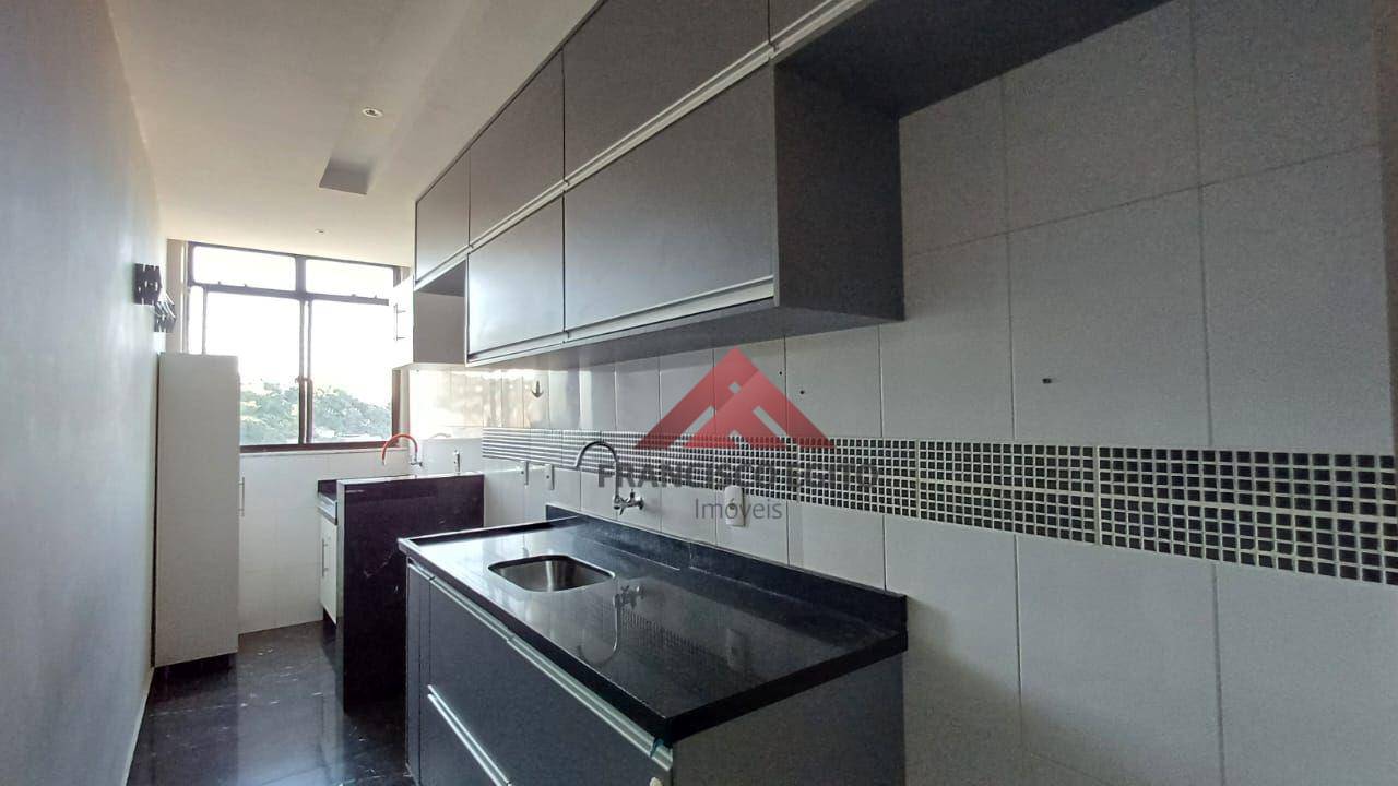 Apartamento à venda com 2 quartos, 64m² - Foto 24