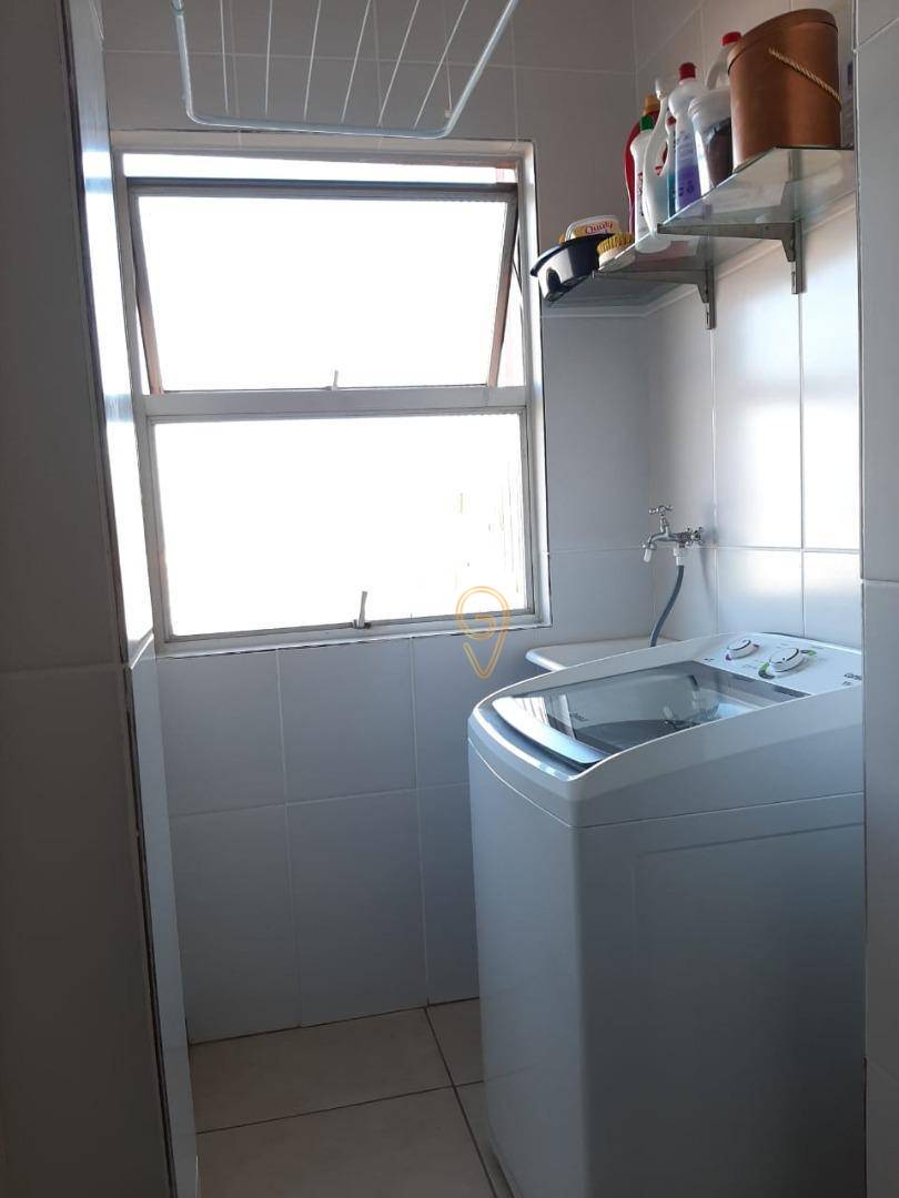 Apartamento à venda com 2 quartos, 55m² - Foto 4