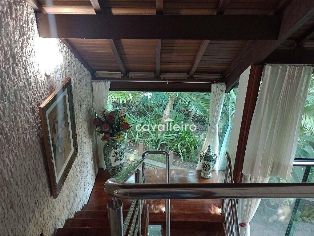 Casa de Condomínio à venda com 3 quartos, 380m² - Foto 44