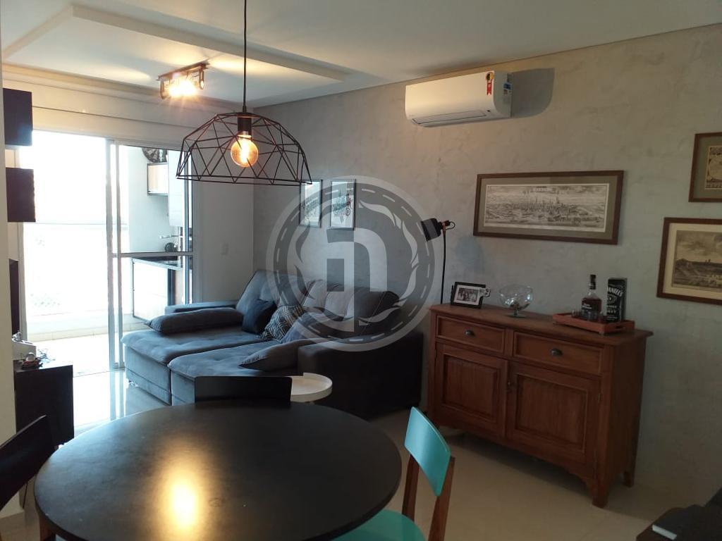 Apartamento à venda com 3 quartos, 80m² - Foto 1