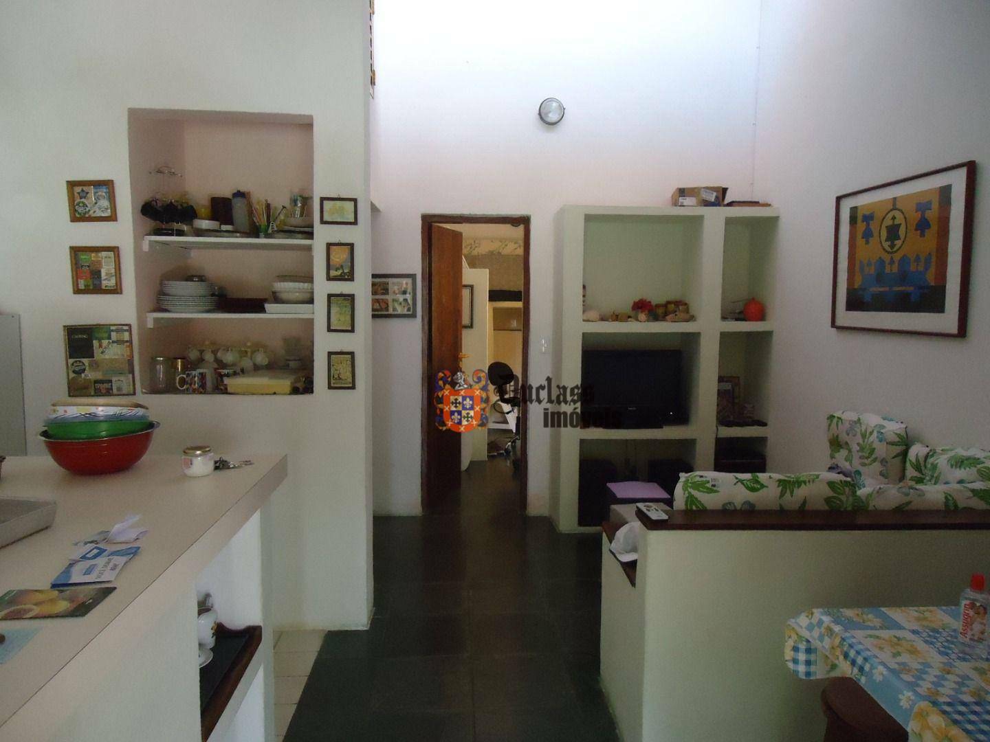 Casa à venda com 4 quartos, 180m² - Foto 5