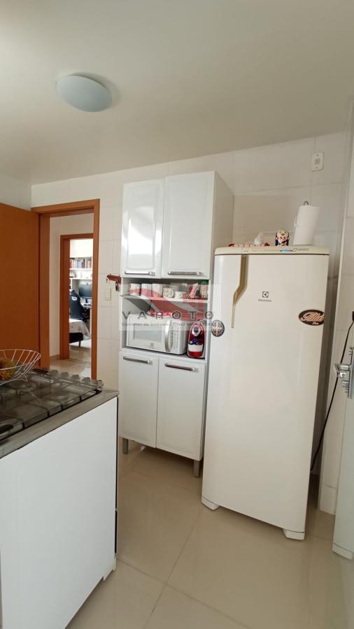 Apartamento à venda com 2 quartos, 96m² - Foto 22