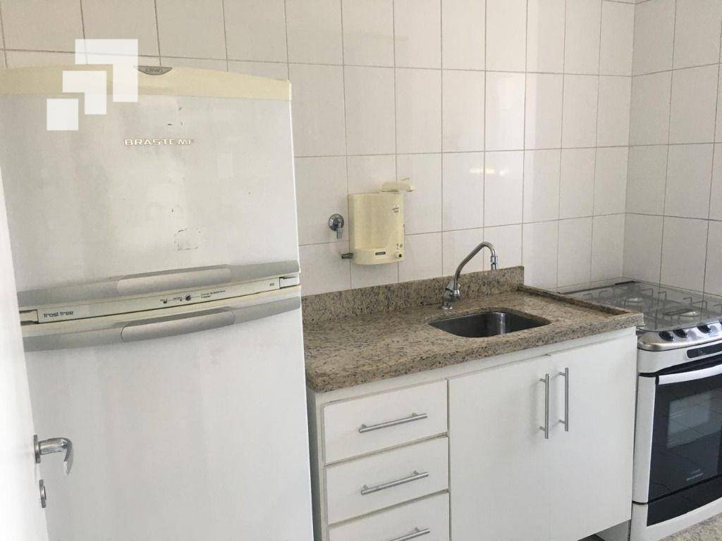 Apartamento para alugar com 1 quarto, 42m² - Foto 7