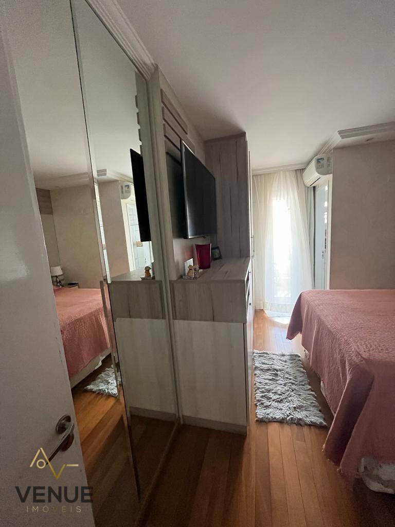 Sobrado à venda com 3 quartos, 240m² - Foto 48