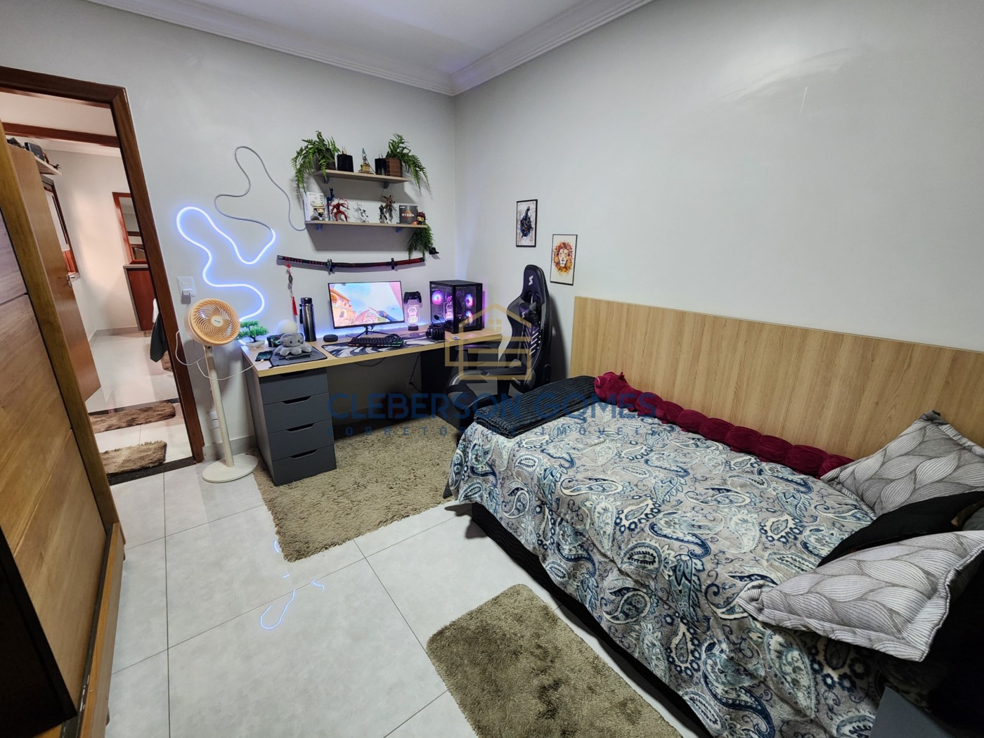 Casa à venda com 2 quartos, 180m² - Foto 20
