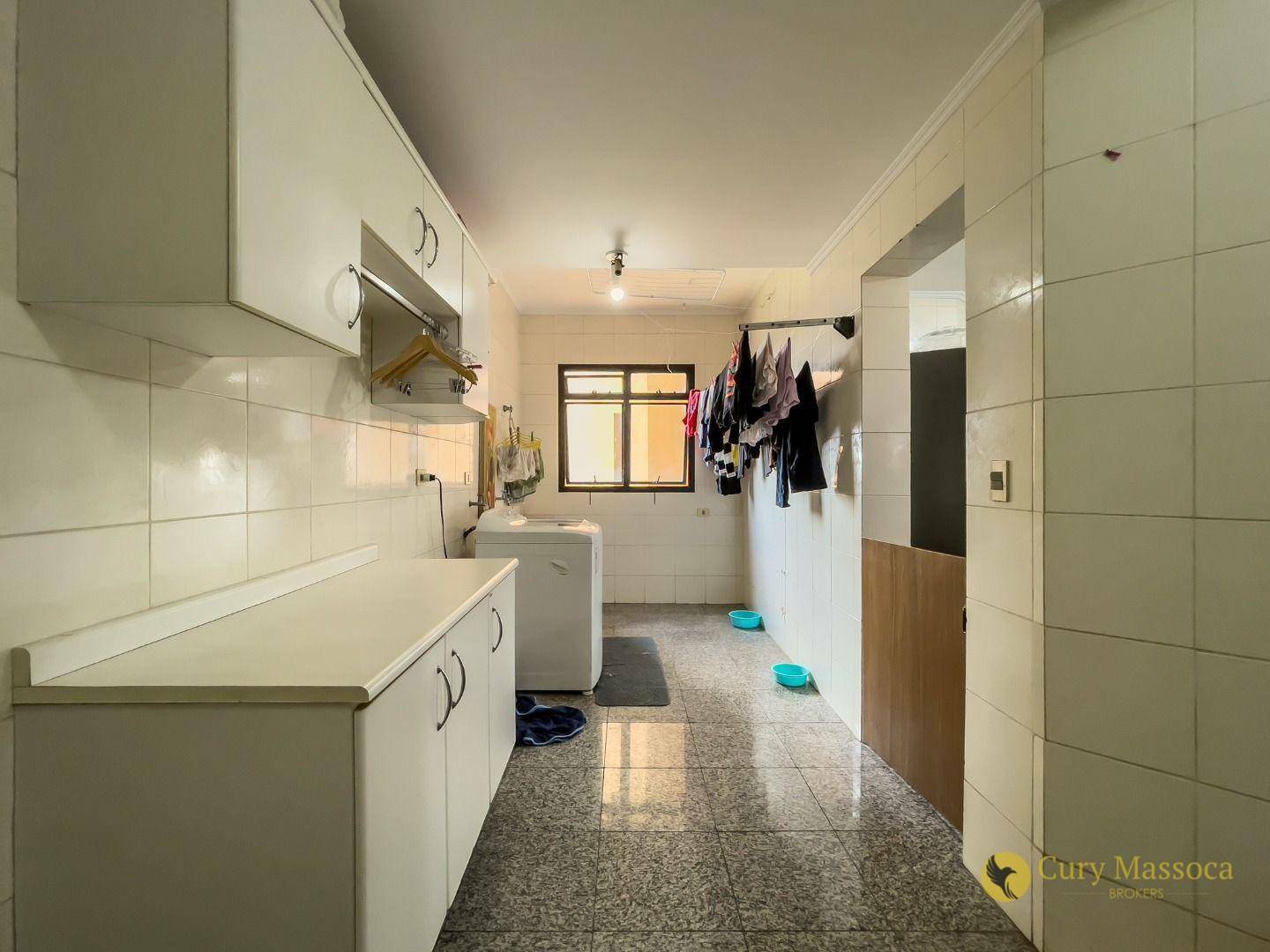 Apartamento à venda com 4 quartos, 287m² - Foto 29